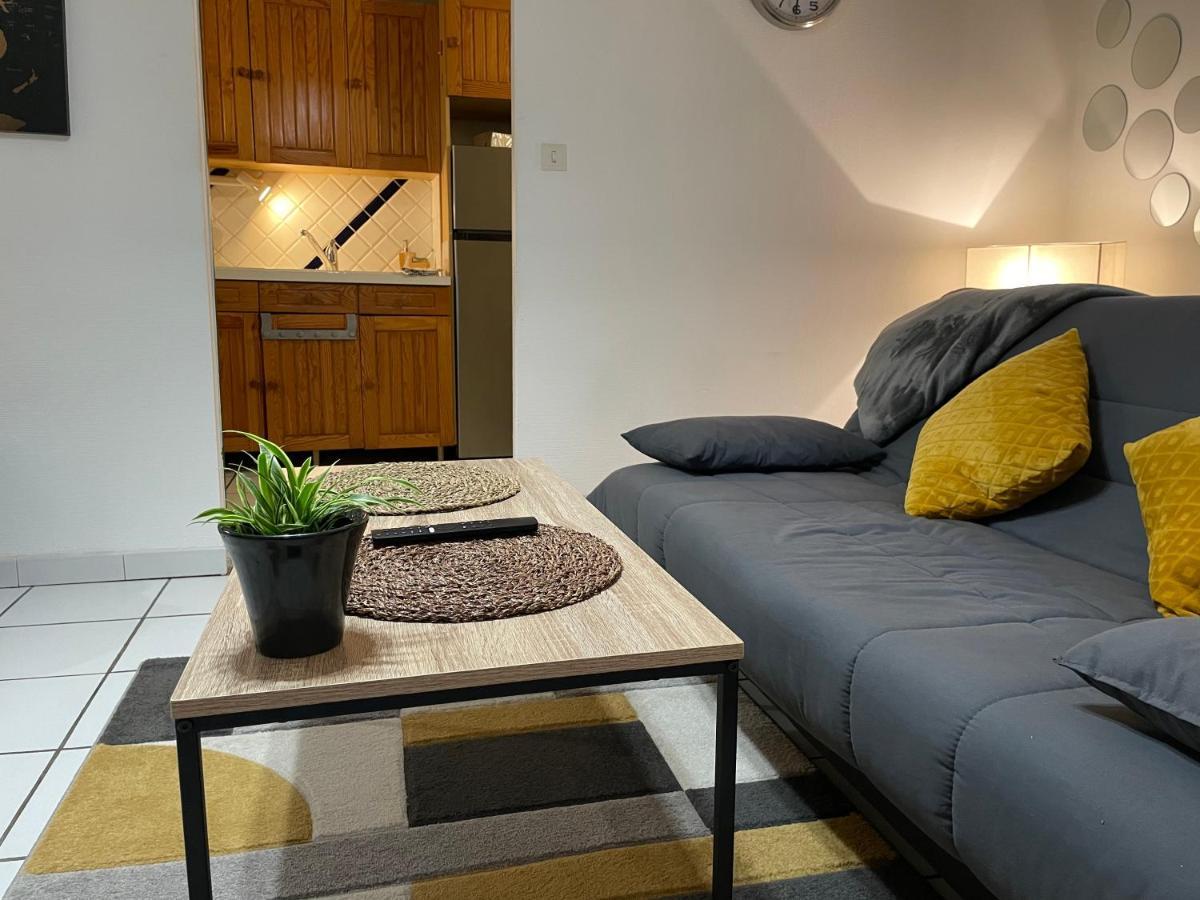Ferienwohnung T2 Plein Centre Au 1Er Etage Avec Parking Prive Millau Exterior foto