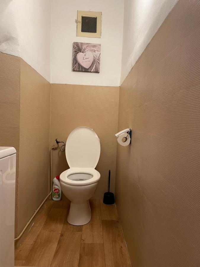 Ferienwohnung T2 Plein Centre Au 1Er Etage Avec Parking Prive Millau Exterior foto